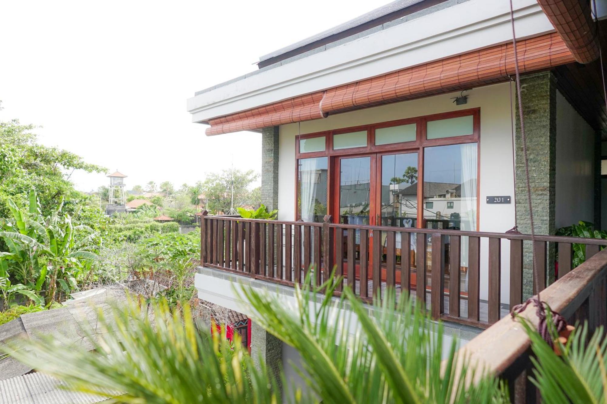 Tropical Beach House Bali Seminyak Zewnętrze zdjęcie