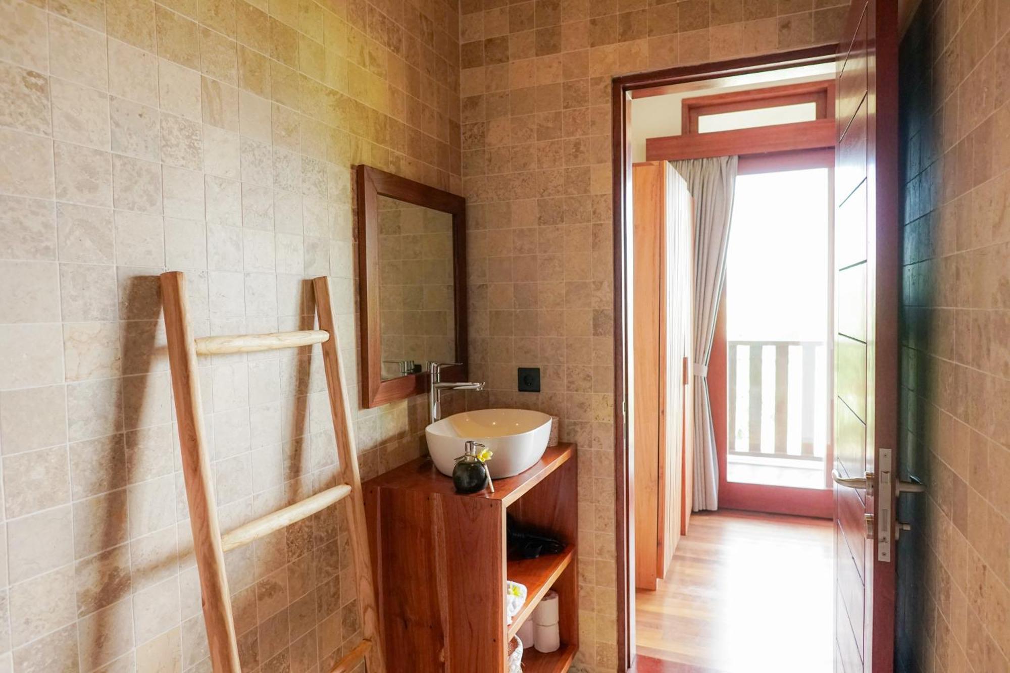 Tropical Beach House Bali Seminyak Zewnętrze zdjęcie