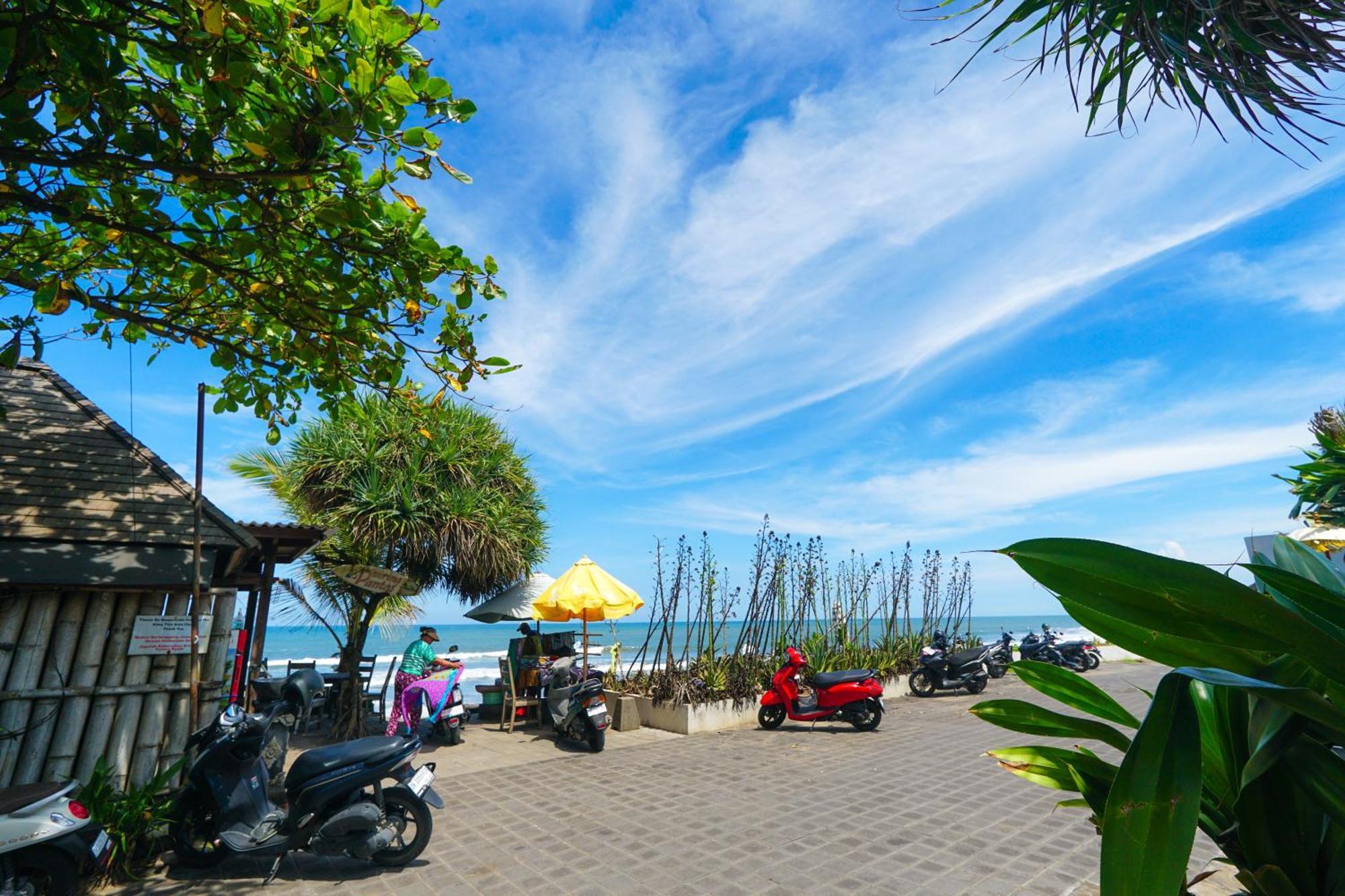 Tropical Beach House Bali Seminyak Zewnętrze zdjęcie