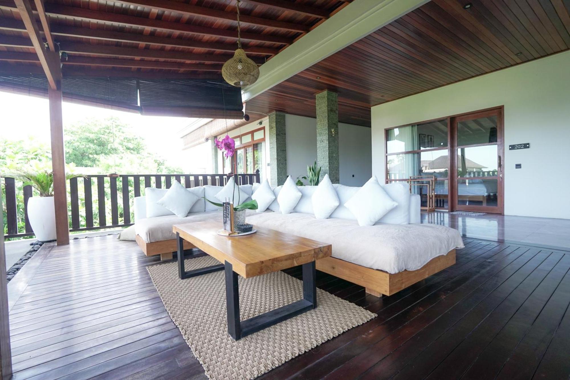 Tropical Beach House Bali Seminyak Zewnętrze zdjęcie
